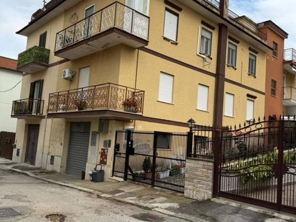 appartamento in vendita ad Aprilia