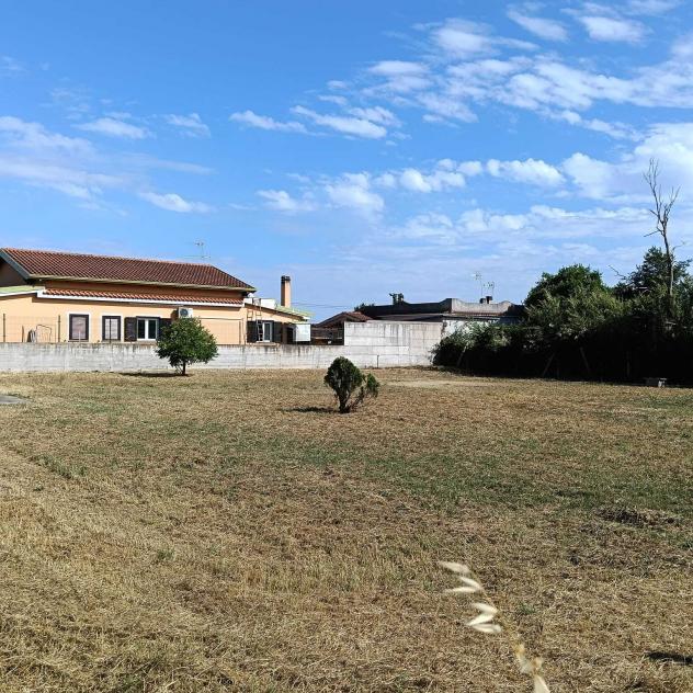 terreno agricolo in vendita ad Aprilia in zona Fossignano
