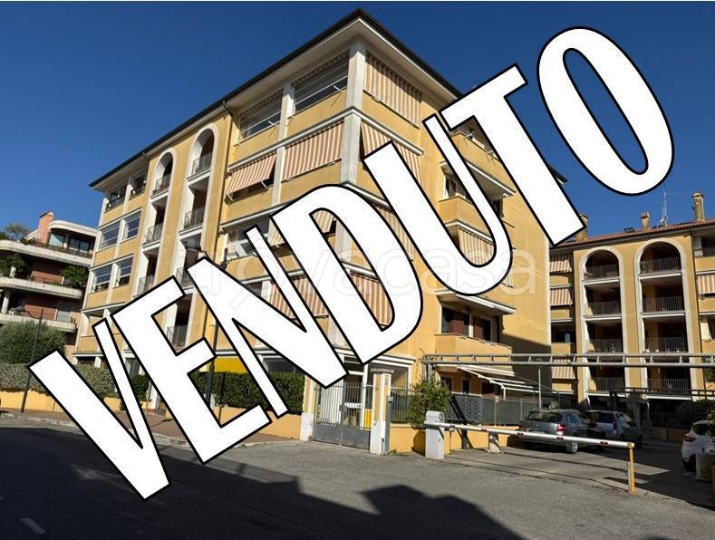 appartamento in vendita ad Aprilia