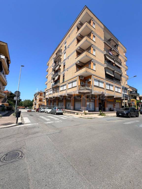 appartamento in vendita ad Aprilia