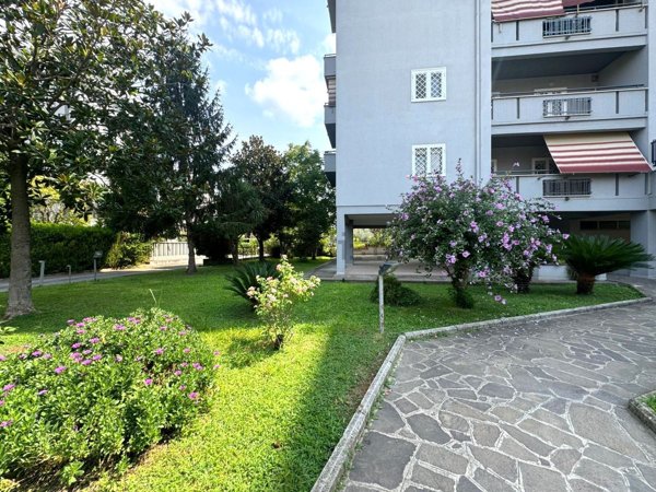 appartamento in vendita ad Aprilia