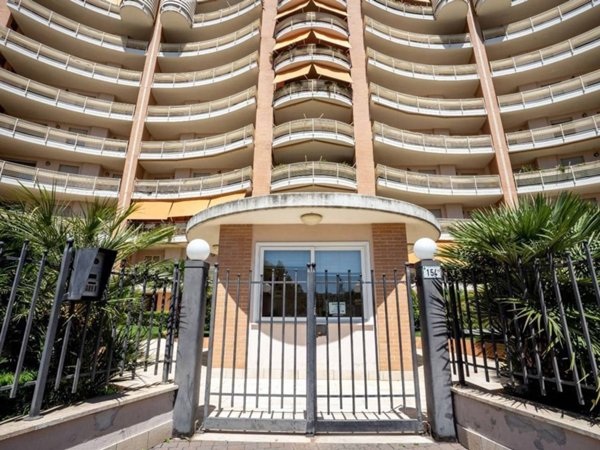 appartamento in vendita ad Aprilia in zona Leda