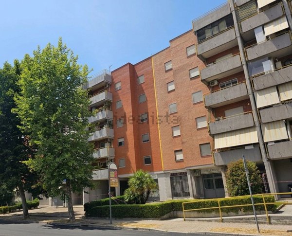 appartamento in vendita ad Aprilia