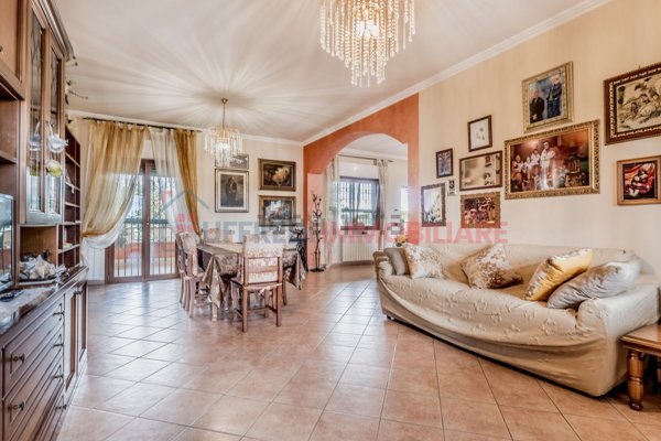 casa indipendente in vendita ad Aprilia in zona Torre del Padiglione
