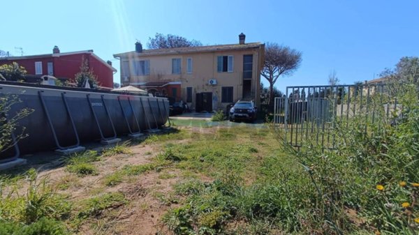 casa indipendente in vendita ad Aprilia
