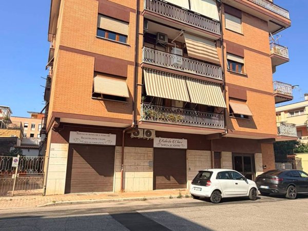 appartamento in vendita ad Aprilia in zona Riserva Nuova