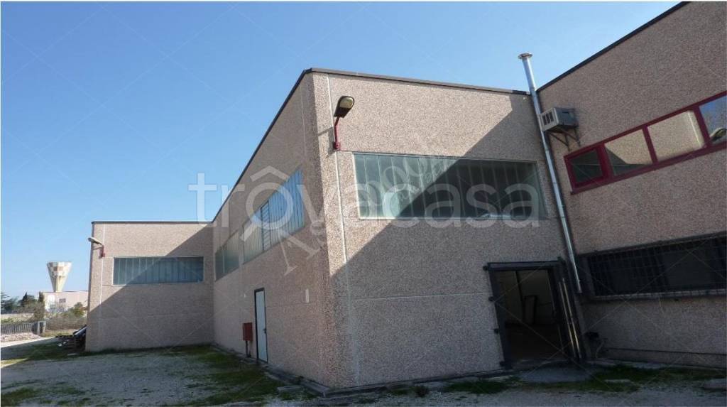 terreno edificabile in vendita ad Aprilia