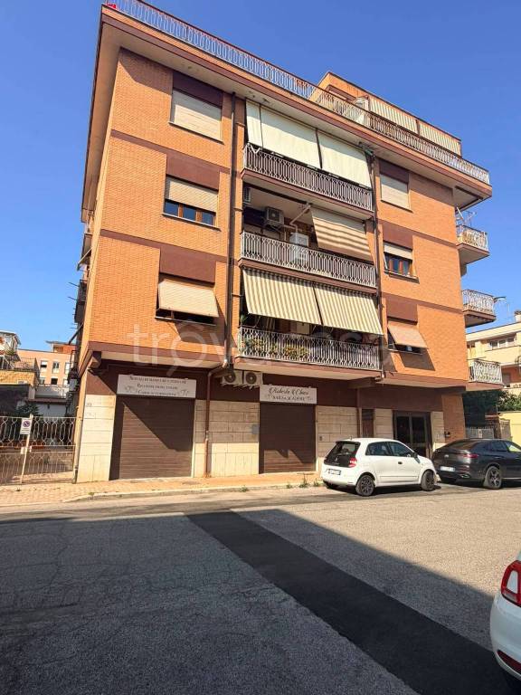 appartamento in vendita ad Aprilia