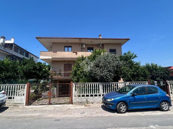 appartamento in vendita ad Aprilia