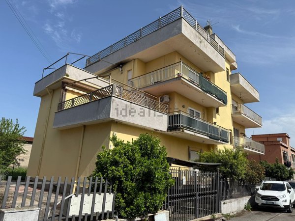 appartamento in vendita ad Aprilia in zona Riserva Nuova