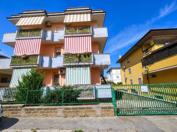 appartamento in vendita ad Aprilia
