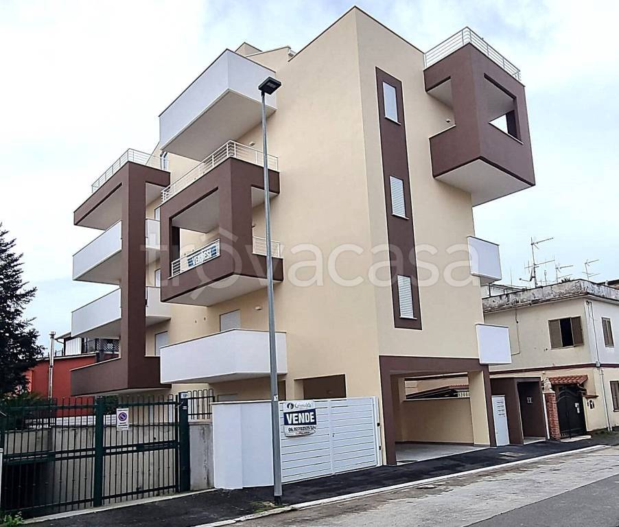 appartamento in vendita ad Aprilia