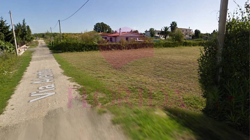 terreno in vendita ad Aprilia in zona Genio Civile
