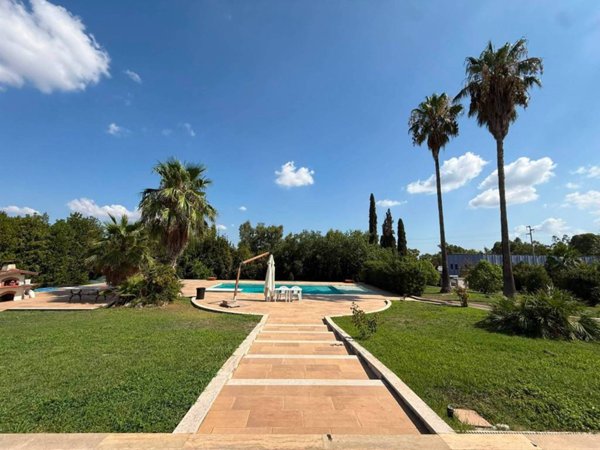casa indipendente in vendita ad Aprilia in zona Campoverde