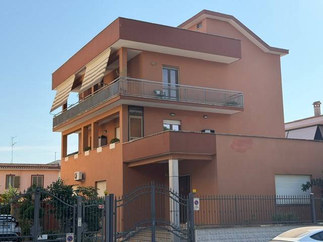 appartamento in vendita ad Aprilia
