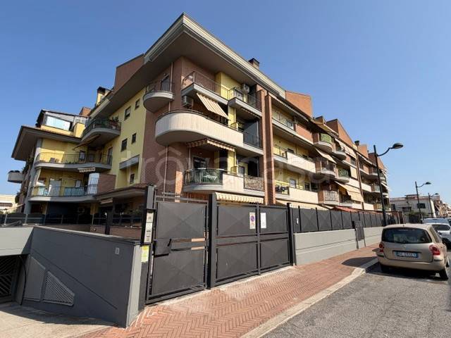 appartamento in vendita ad Aprilia