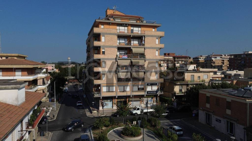 appartamento in vendita ad Aprilia