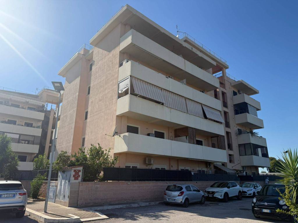 appartamento in vendita ad Aprilia