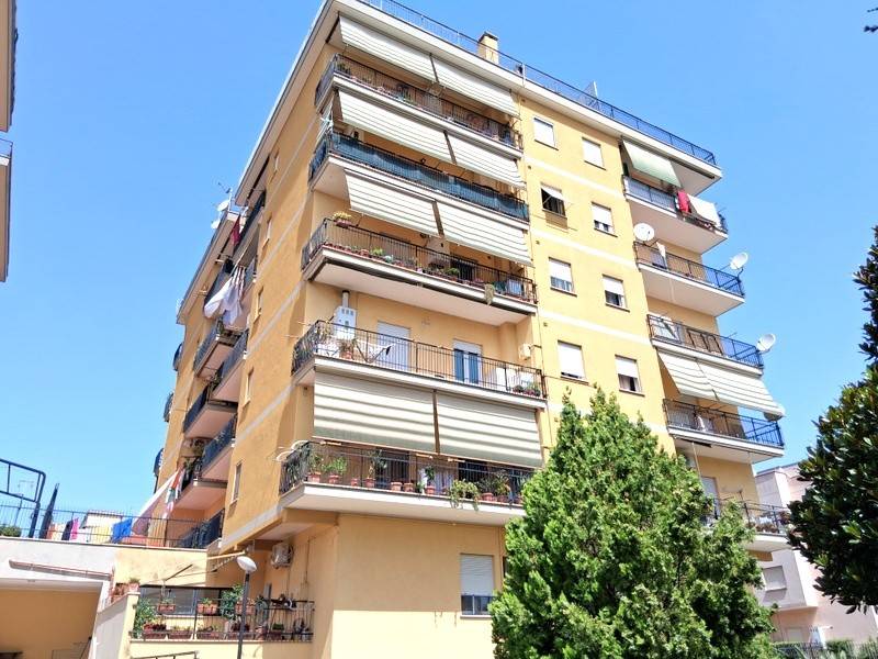 appartamento in vendita ad Aprilia