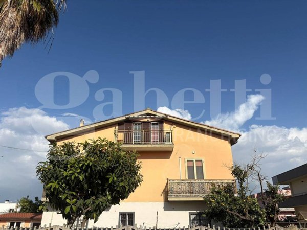 appartamento in vendita ad Aprilia