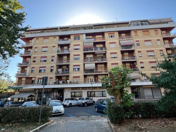 appartamento in vendita ad Aprilia