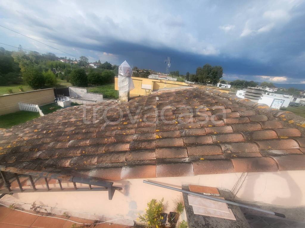 appartamento in vendita ad Aprilia in zona Genio Civile
