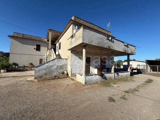 appartamento in vendita ad Aprilia in zona Campoverde