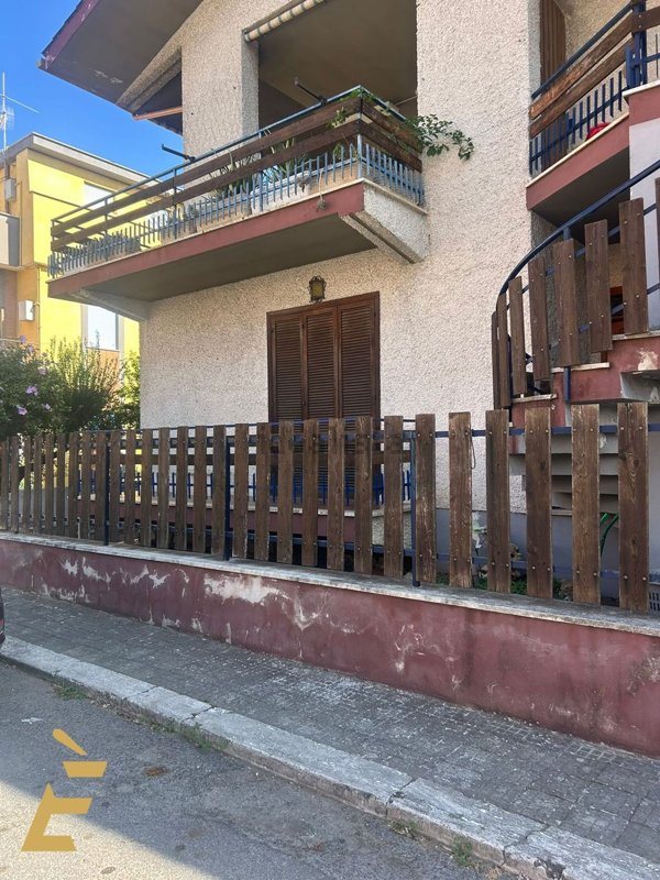 appartamento in vendita ad Aprilia