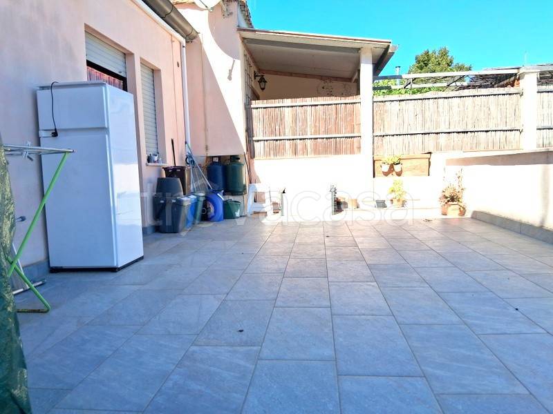 appartamento in vendita ad Aprilia