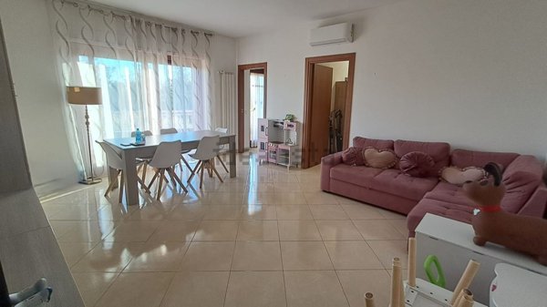 appartamento in vendita ad Aprilia