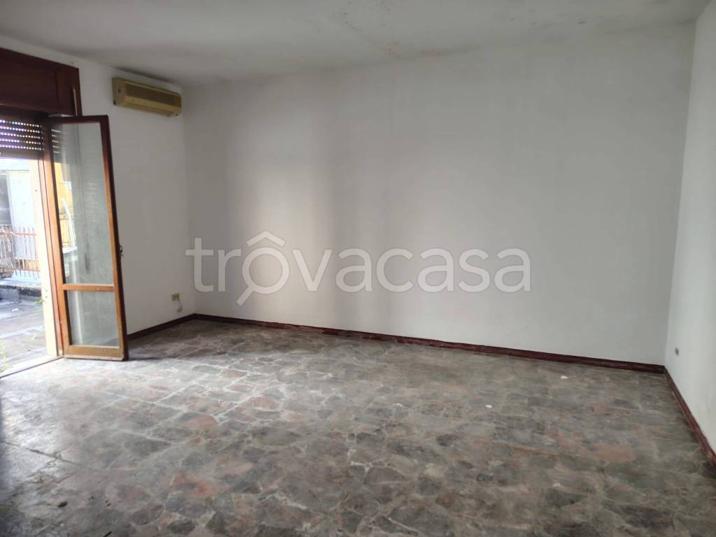 appartamento in vendita ad Aprilia