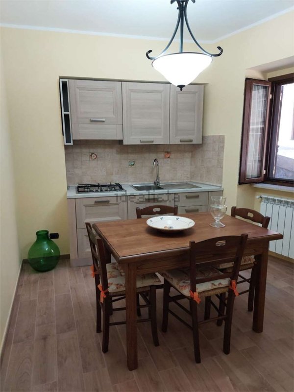 appartamento in vendita a Bassiano