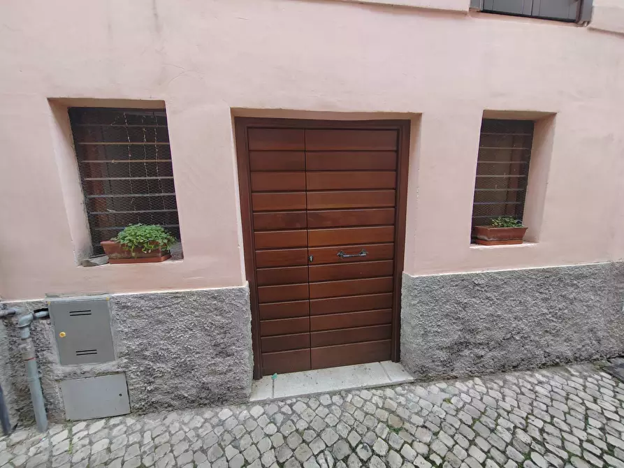 locale commerciale in vendita a Bassiano