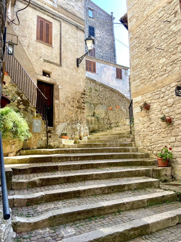 appartamento in vendita a Bassiano