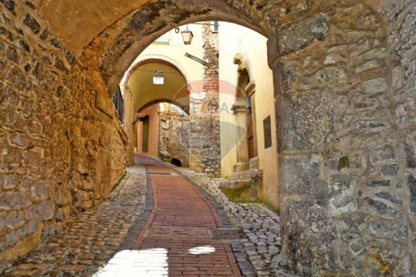 appartamento in vendita a Bassiano