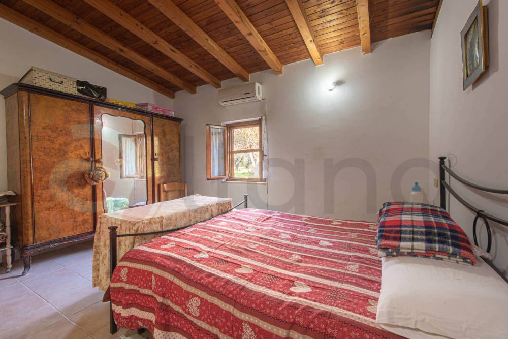 casa indipendente in vendita a Bassiano