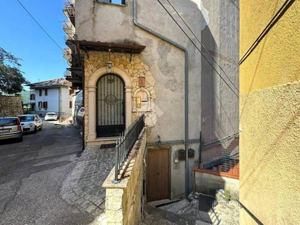 appartamento in vendita a Bassiano