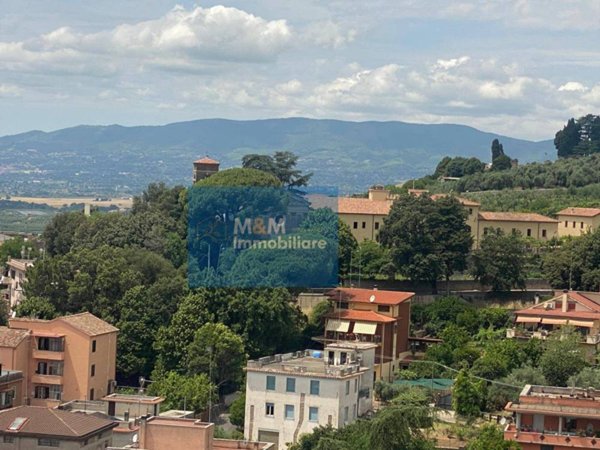 casa indipendente in vendita a Bassiano
