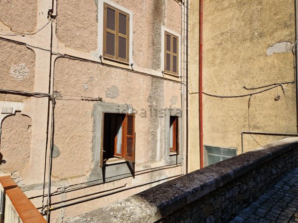 appartamento in vendita a Bassiano