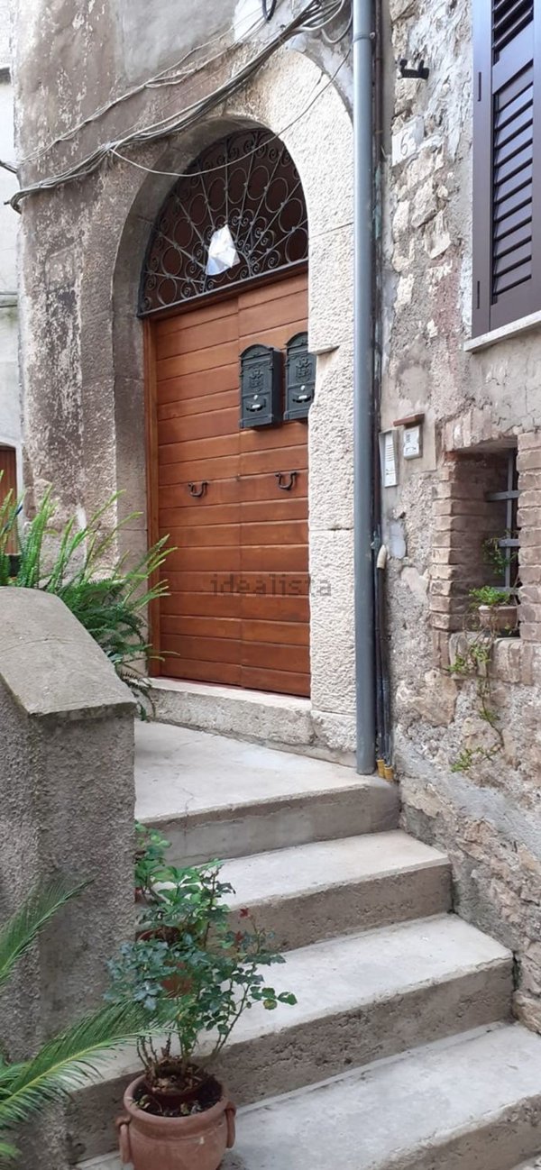appartamento in vendita a Bassiano