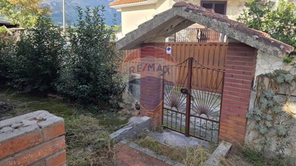 casa indipendente in vendita a Campodimele
