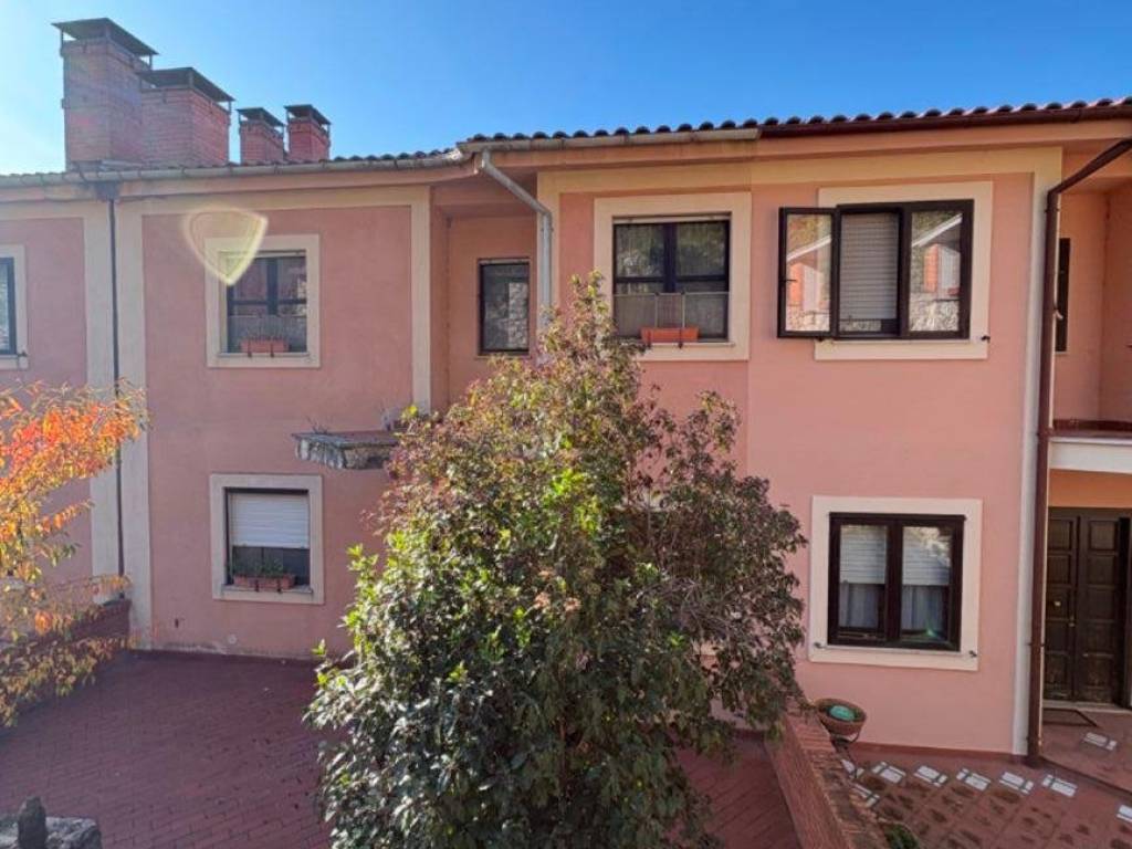 casa indipendente in vendita a Campodimele