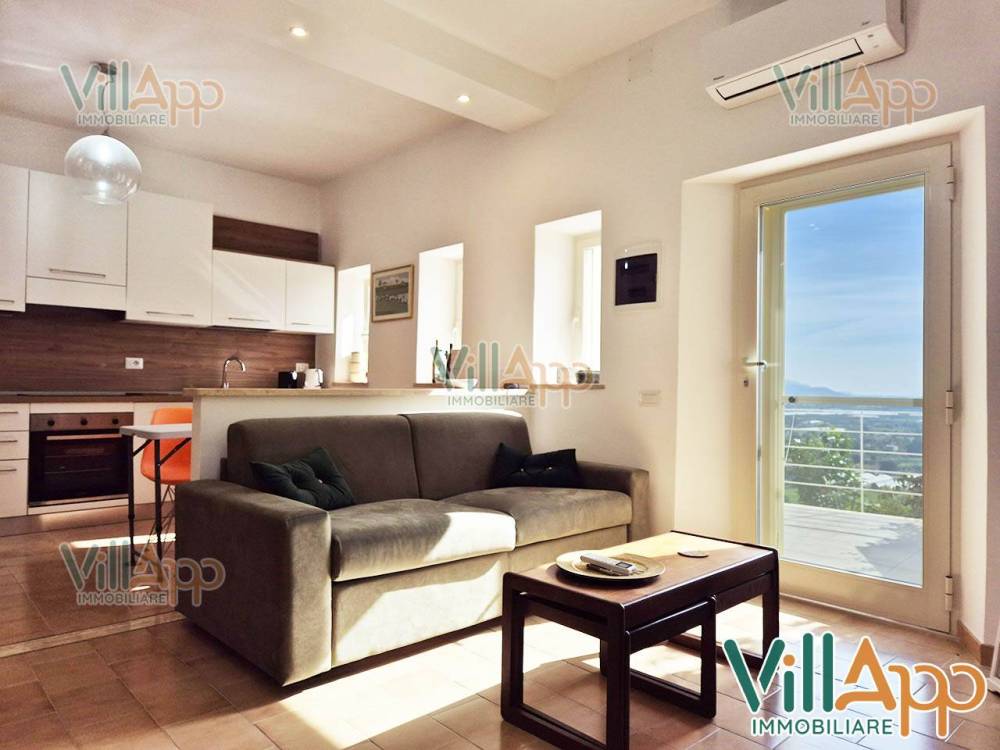 appartamento in vendita a Campodimele