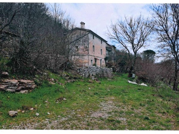 casa indipendente in vendita a Campodimele