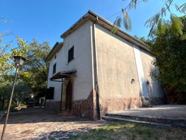 casa indipendente in vendita a Campodimele