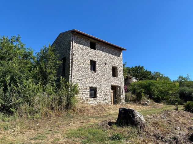 terreno agricolo in vendita a Castelforte in zona Suio