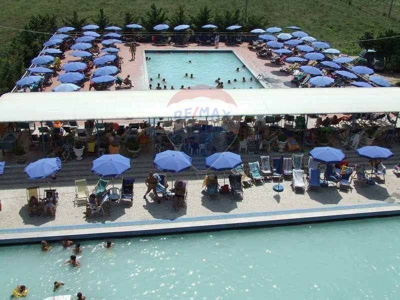 negozio in vendita a Castelforte in zona Suio