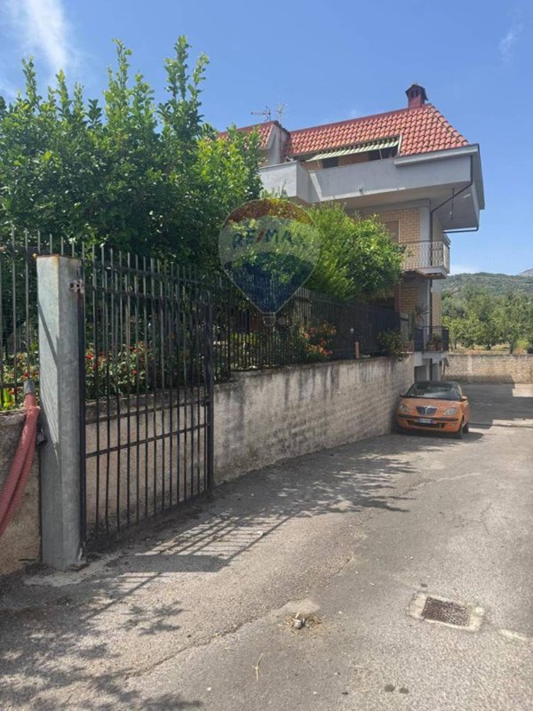 appartamento in vendita a Castelforte in zona Suio