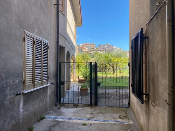 casa indipendente in vendita a Castelforte