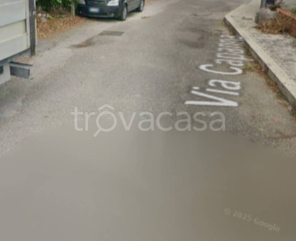 locale commerciale in vendita a Castelforte